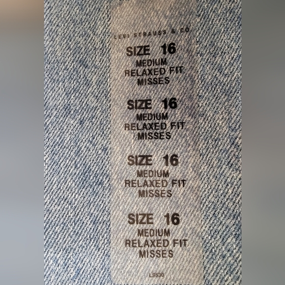 Levi Strauss Misses Relaxed Tapered Fit Leg 550 size 16 Medium Stone Washed - Picture 11 of 12
